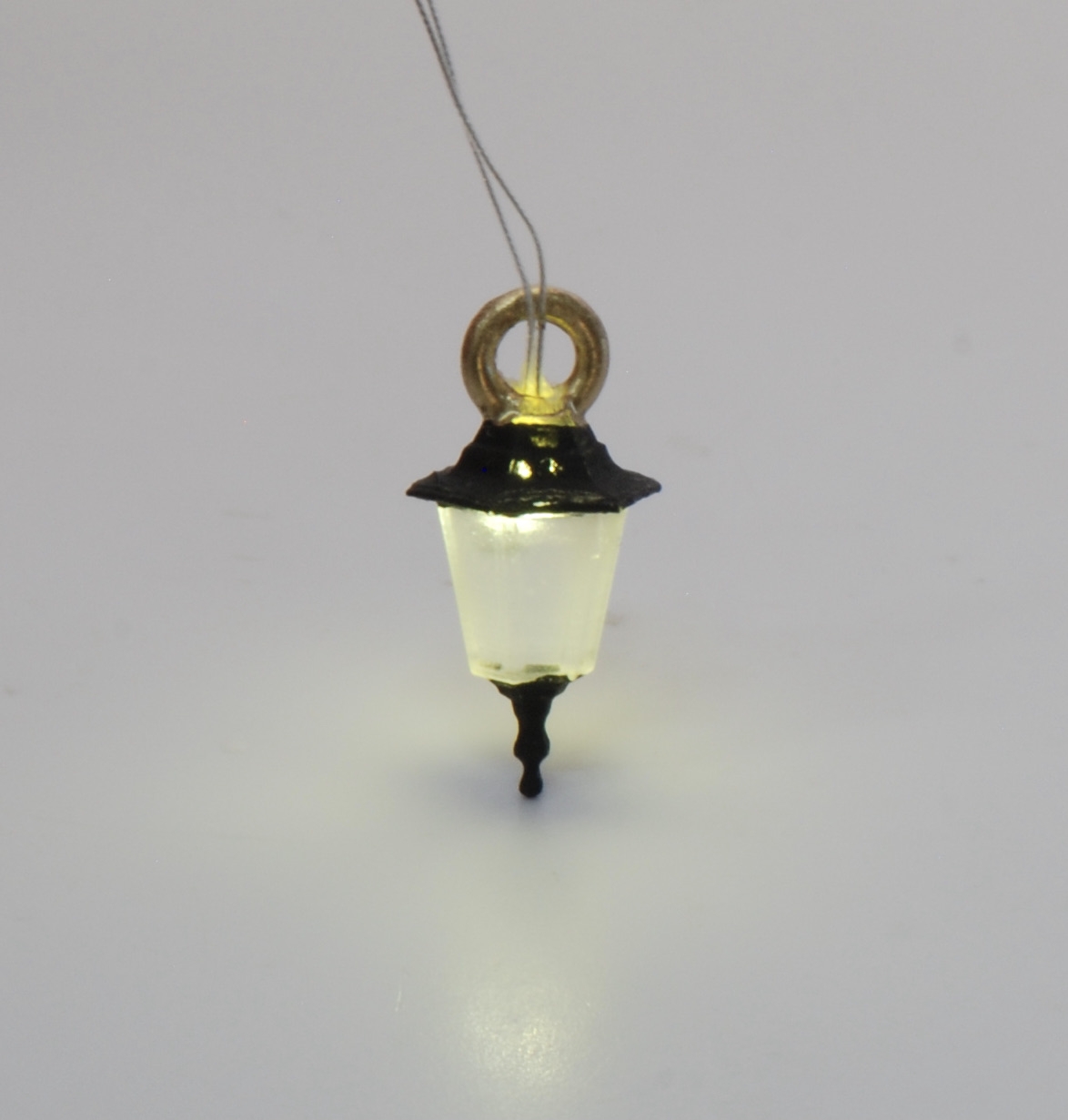 148 Lantern Kit NEW! Stewart Dollhouse Creations